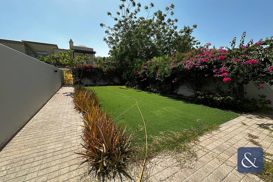 New Refurbishment | 4M | Fantastic Condition New Refurbishment | 4M | Fantastic Condition