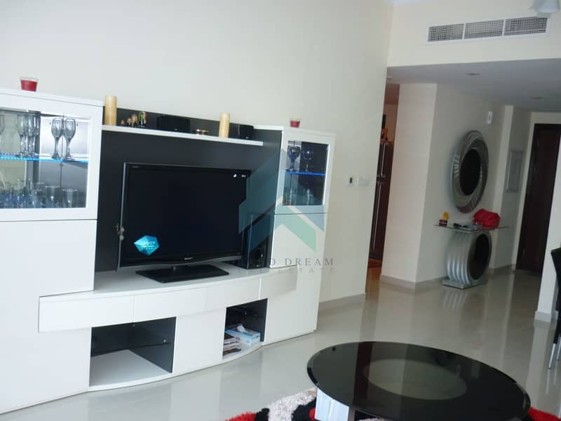 Good Quality 3BHK+MAID | High Floor | Lake View Good Quality 3BHK+MAID | High Floor | Lake View