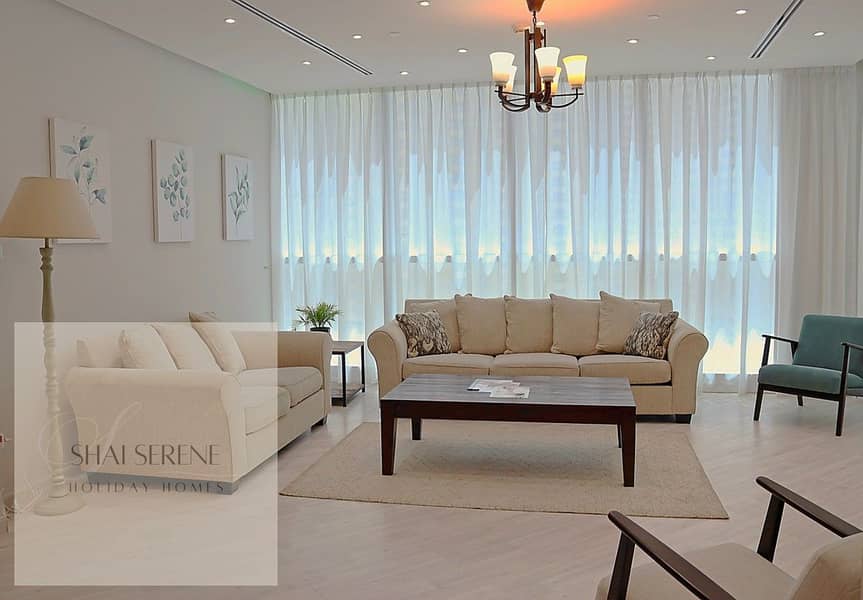 6 3. Living Area. jpg