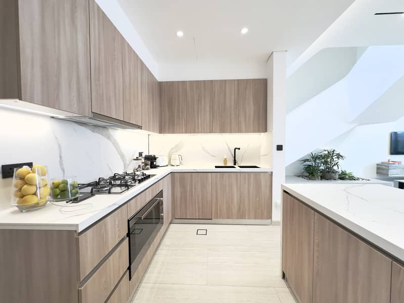 Le Parc Homes II - Image 2