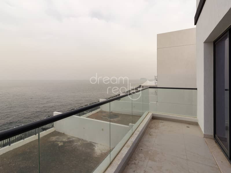 20 Al Dana Villas - Villa 121 - 4BR - Sajitha-22. jpg