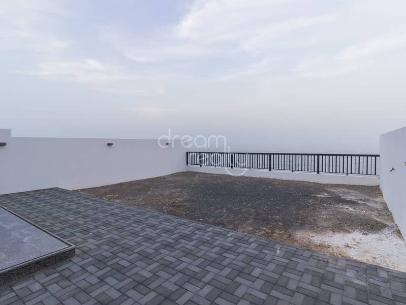 28 Al Dana Villas - Villa 121 - 4BR - Sajitha-35. jpg