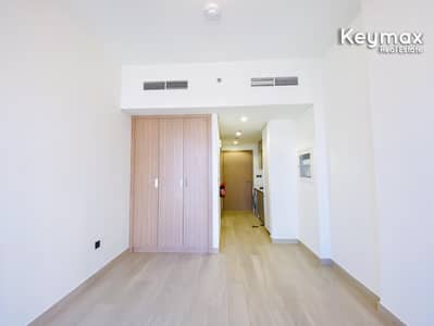 Brand New State of Art Layout| High ROI |Vacant