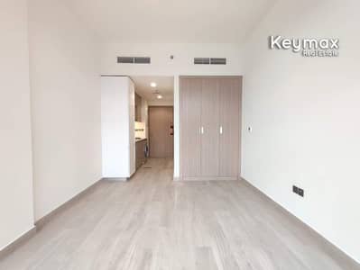 Spacious studio | Pool View | Brand New |Vacant