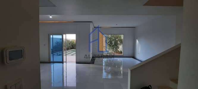 4 Cпальни Вилла Продажа в Аль Риф, Абу-Даби - 339166c0-df7d-423d-9b8a-a6c1bd3f5378. jpg