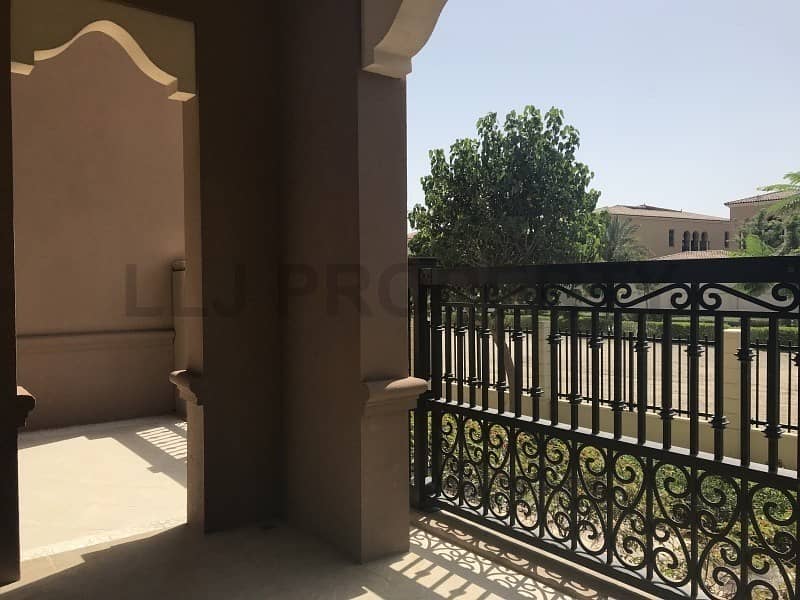 One Bedroom Private Balcony & Appliances! One Bedroom Private Balcony & Appliances!