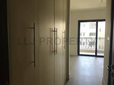 Vacant 3BR +Maid inc. Private Balcony & Appliances Vacant 3BR +Maid inc. Private Balcony & Appliances
