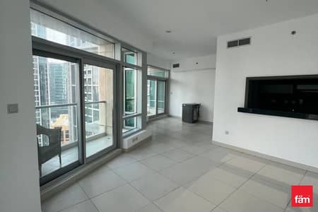 2 Bedroom Apartment for Rent in Downtown Dubai, Dubai - Spacious Apt. | Prime Location | Unfurnished