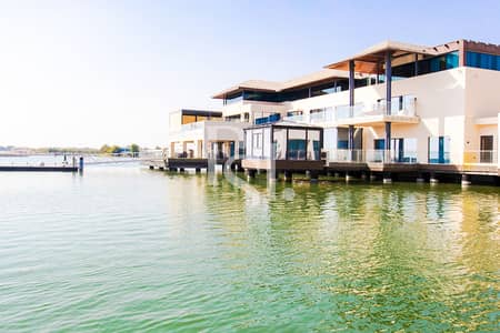 Elegant Finishing | Waterfront | Upgraded to 4BR