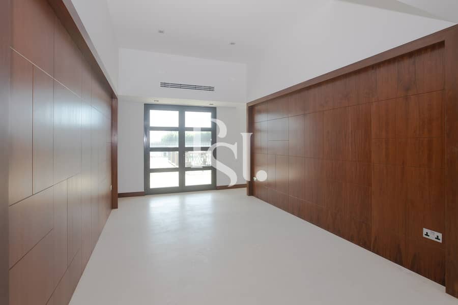 3 Al-qurm-villa-abu-dhabi-living-area (9). jpg