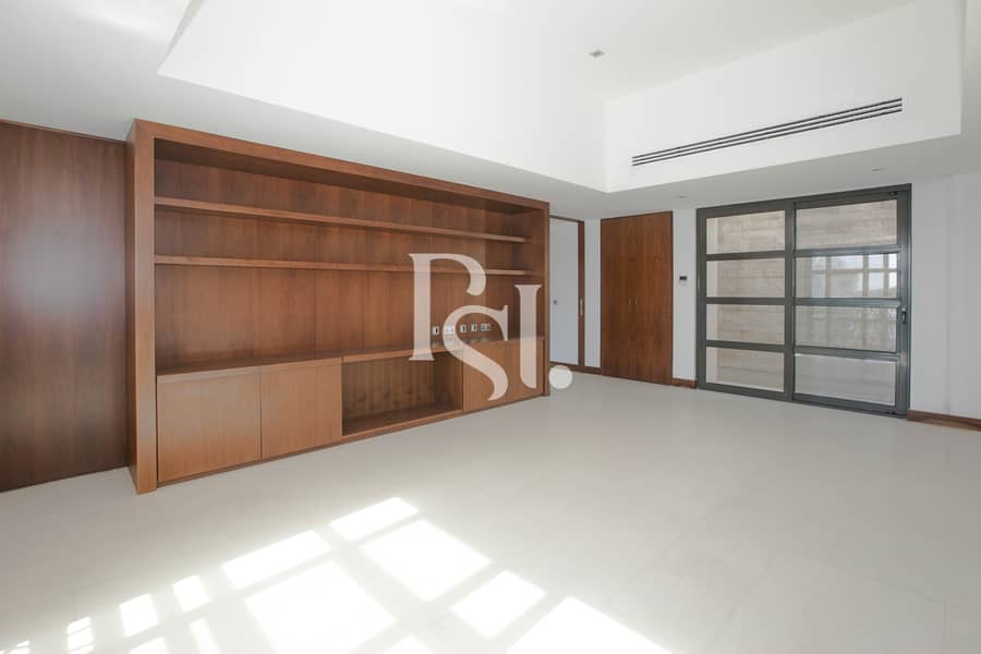 5 Al-qurm-villa-abu-dhabi-living-area (8). jpg
