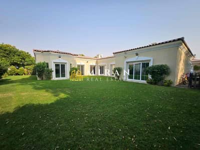 Well located - Near park - Huge plot