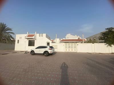 5 Bedroom Villa for Rent in Musherief, Ajman - (1). jpg