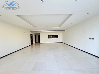 1 Bedroom apartment with huge layout and private parking