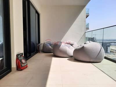 POOL VIEW |  SMART HOME | MODERN