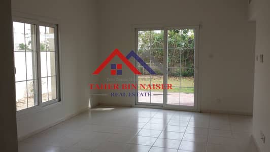 NEAR COMMUNITY  4M 2BEDROOM AVAILABLE FOR RENT