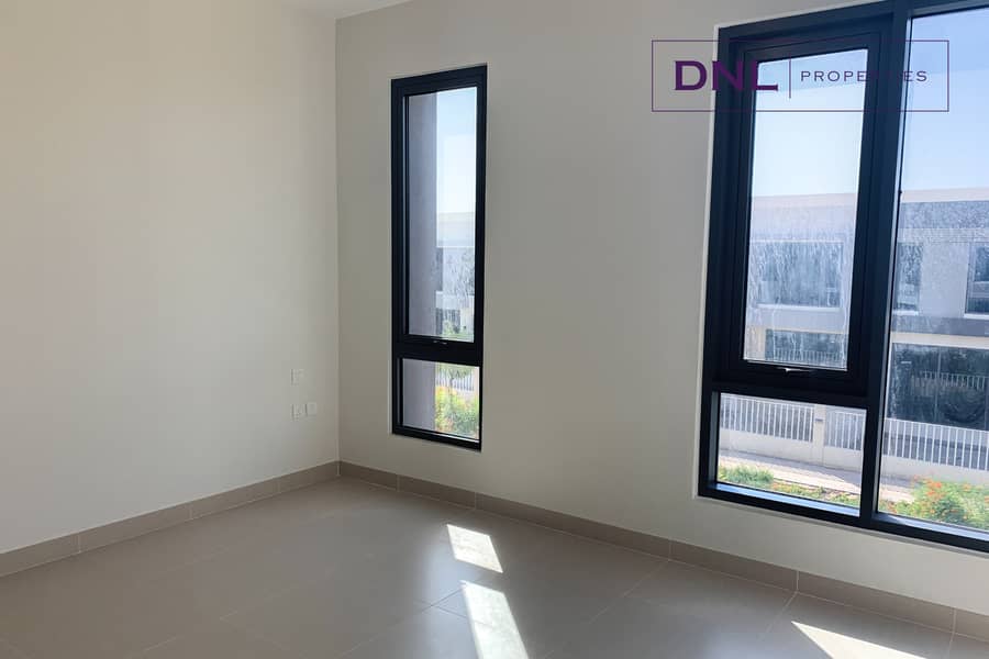 7 Stunning offer | Multiple options available | Call back