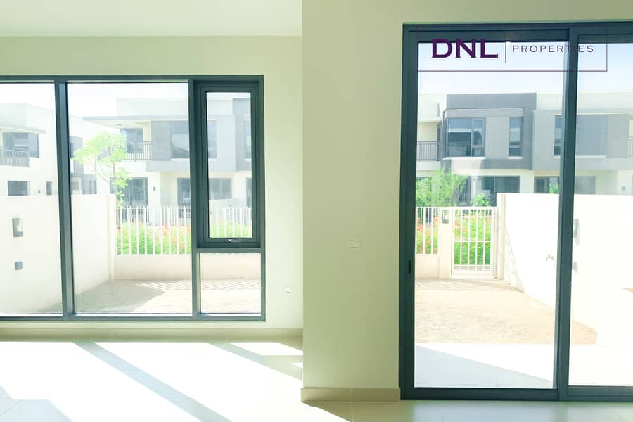 11 Stunning offer | Multiple options available | Call back