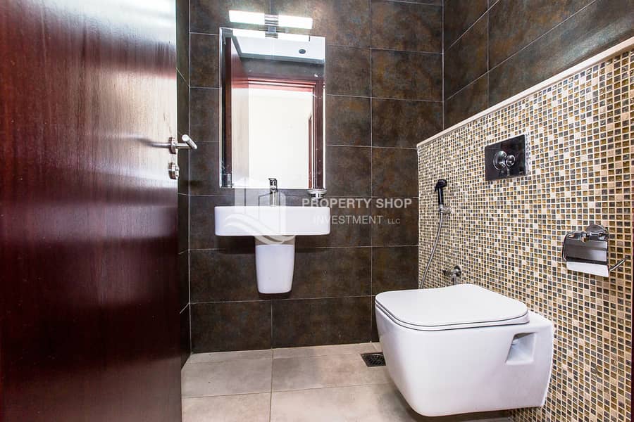 12 Al-noor-tower-al-reem-island-abu-dhabi-powder-room. jpg