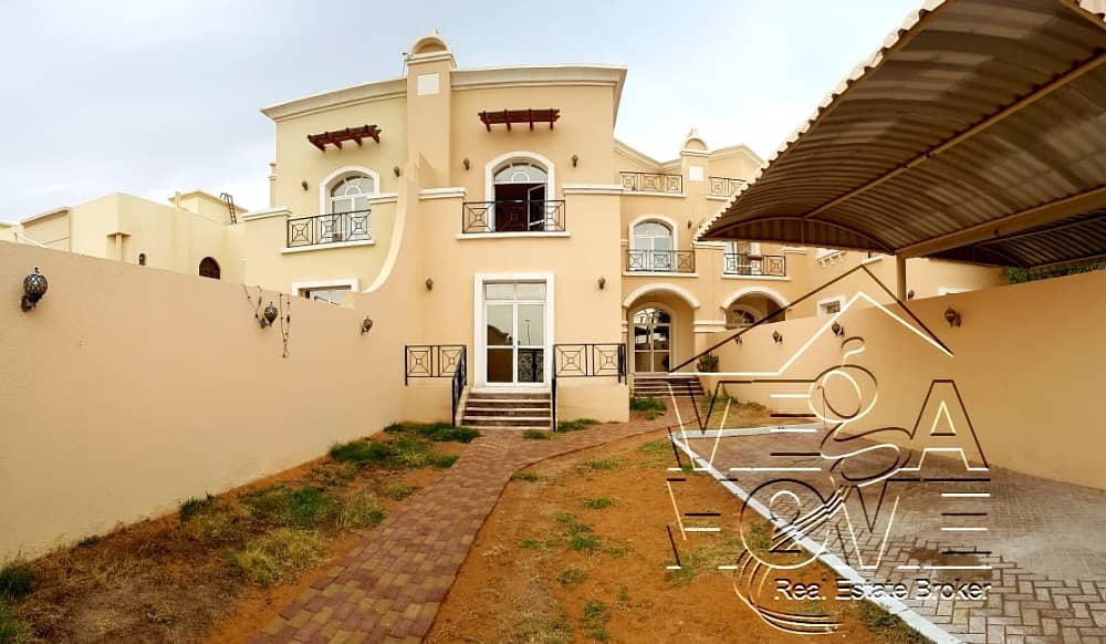 Exquisite !!! 5 Master Bed Villa W/ Private Entrance And Garden