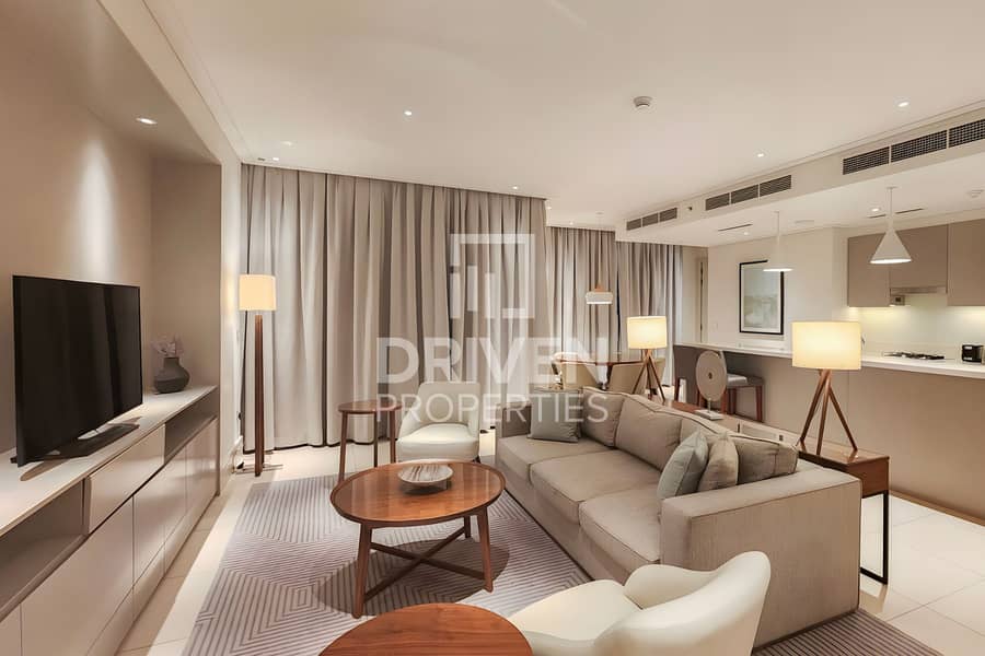 Luxurious and Furnished Unit | Boulevard View