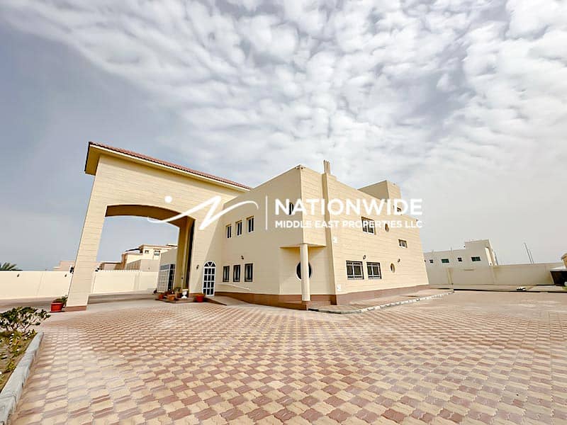 Ideal Villa|Spacious|Tranquil Neighborhood|Garden Ideal Villa|Spacious|Tranquil Neighborhood|Garden