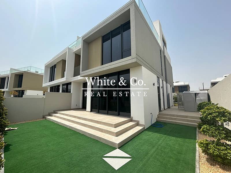 3 Bed | Prime Location | Available July 3 Bed | Prime Location | Available July