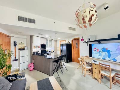 Furnished 1 Bedroom| Available for Sale| Lake view