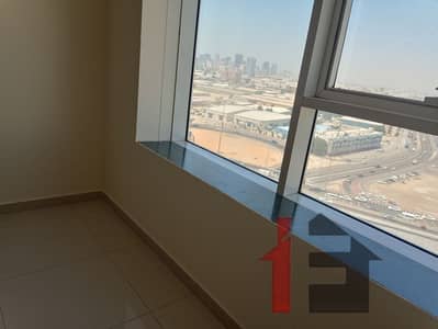 VERY EASY ACCESS TO DUBAI RTA F24 BUS STOP AVAILABLE