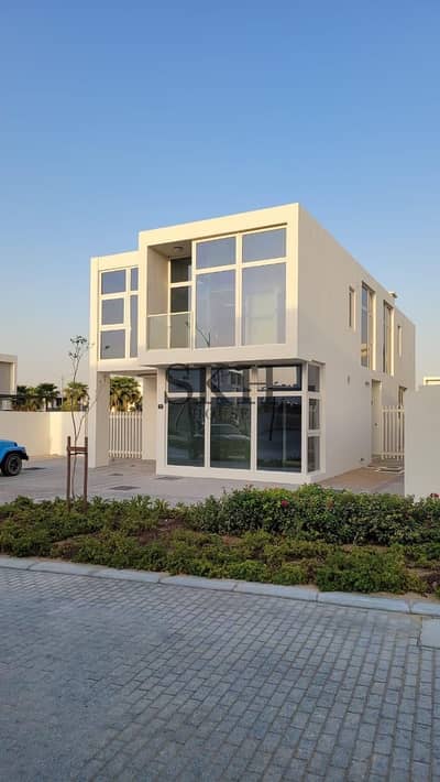 LARGEST PLOT VILLA | WELL-MAINTAINED | GARDEN VIEW