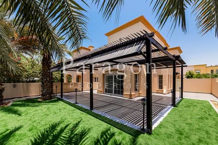 Full lake view | Fully Upgraded | Vacant
