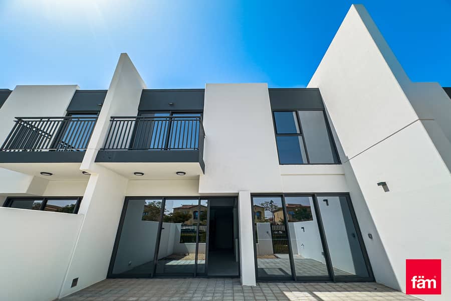 Ready To Move In | 3BR+Maid | Strategic Location