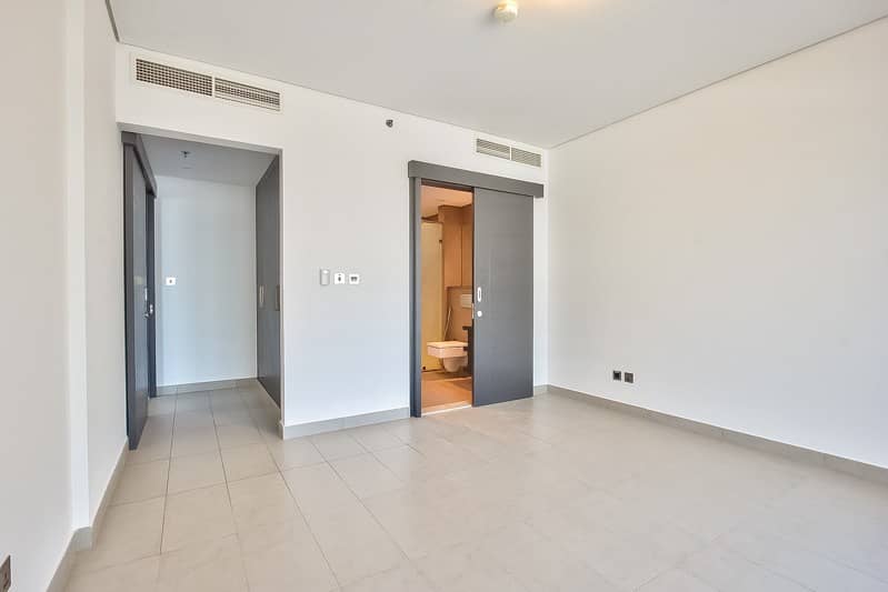 Special Offer !!!  3 Bedroom Apartment  with  1 Month Free  | Direct from the Landlord