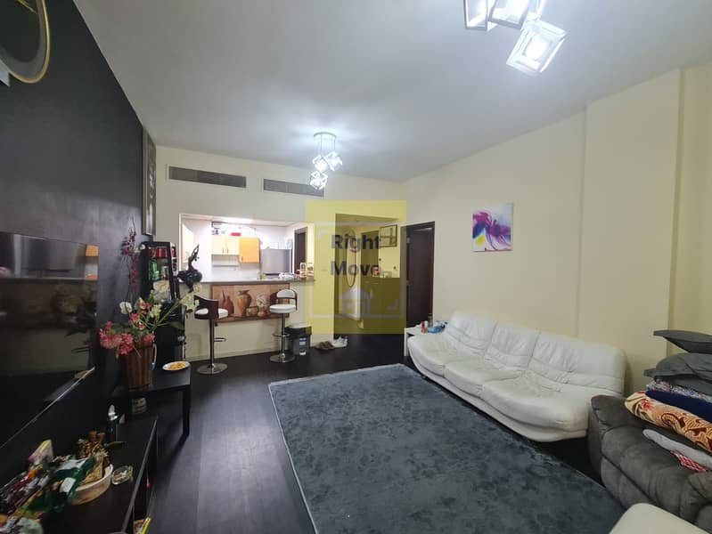 AMAZING 1 BHK SPAIN VACANT UPGRADED APARTMENT AMAZING 1 BHK SPAIN VACANT UPGRADED APARTMENT