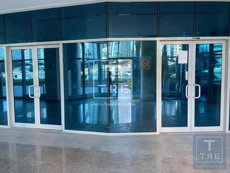 Amaizing shop 2 floors plus terrace available in marina walk Amaizing shop 2 floors plus terrace available in marina walk