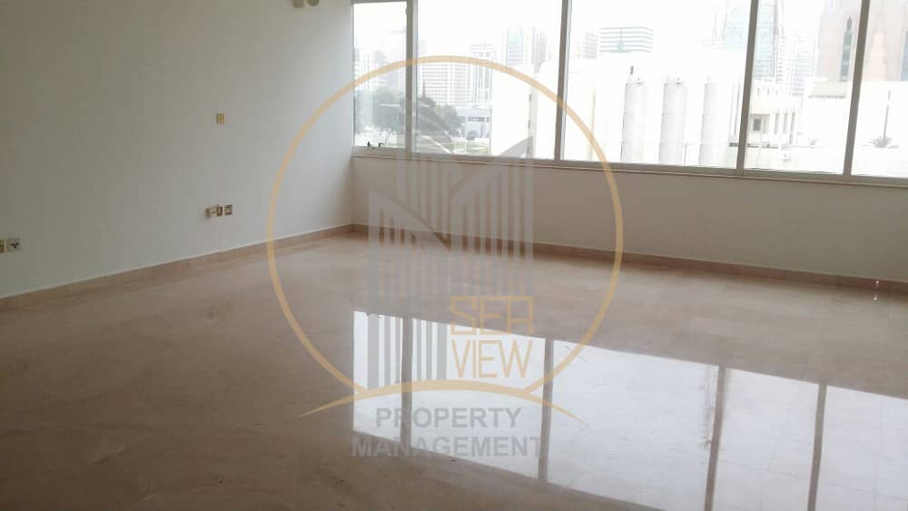 For rent a 4 bedroom apartment, lounge and maid room Al Salam Street