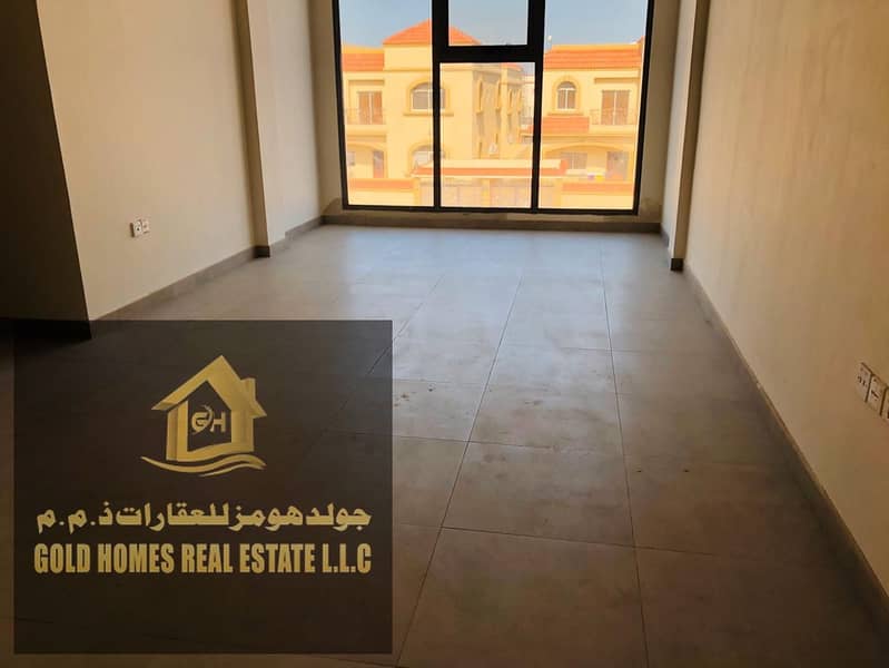 Здание в Аль Бустан, 11 спален, 2400000 AED - 5754170