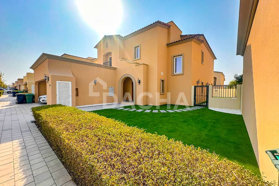 LA QUINTA | SPACIOUS | READY NOW LA QUINTA | SPACIOUS | READY NOW