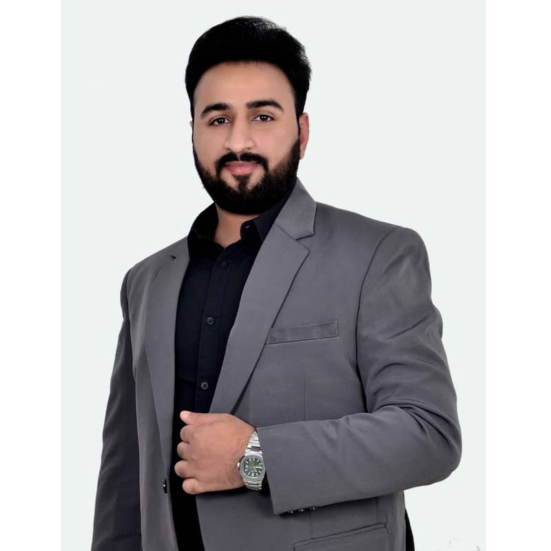 Hamza Khan