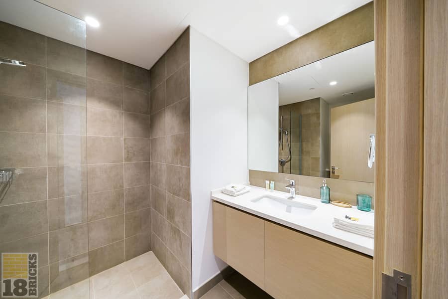 11 18Bricks_Creek Gate T2_505-7. jpg