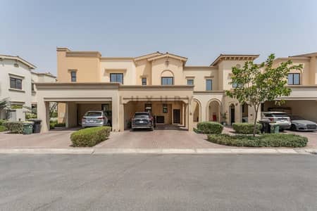 Single Row | Close to Amenities | Immaculate