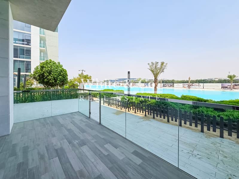 Rare Layout | Directly on Lagoon | Vacant Rare Layout | Directly on Lagoon | Vacant