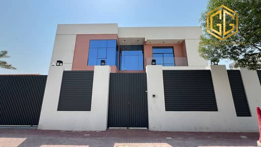 VERY HUGE | 12 B/R + SERVANT BLOCK | ELEVATOR