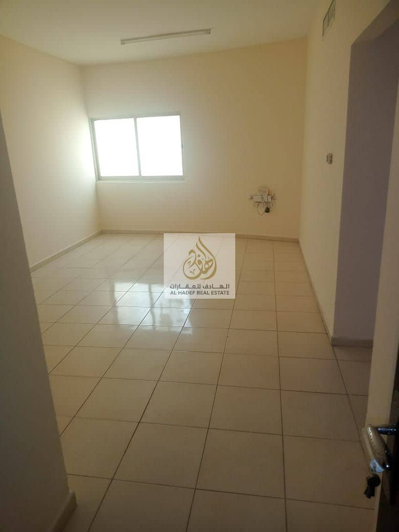 Deux chambres et un hall, deux salles de bains, avec 2 balcons, un grand espace Deux chambres et un hall, deux salles de bains, avec 2 balcons, un grand espace