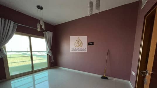2 Bedroom Apartment for Rent in Musherief, Ajman - Apartment for annual rent in Ajman, Mushairif, available two rooms and a hall with a balcony with Parkin Free and Free Month. One of the largest space