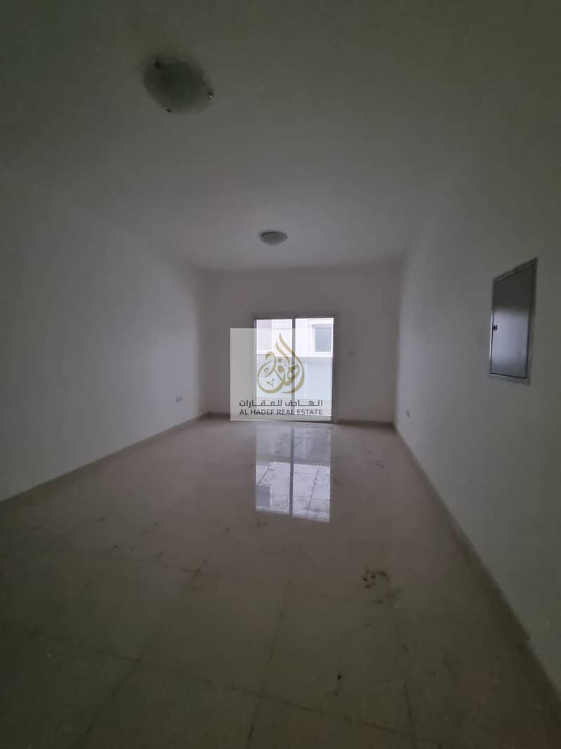 A room and a hall for the first inhabitant of a closet in Al Rashidiya Wall 3, in front of Al Rashidiya Park A room and a hall for the first inhabitant of a closet in Al Rashidiya Wall 3, in front of Al Rashidiya Park