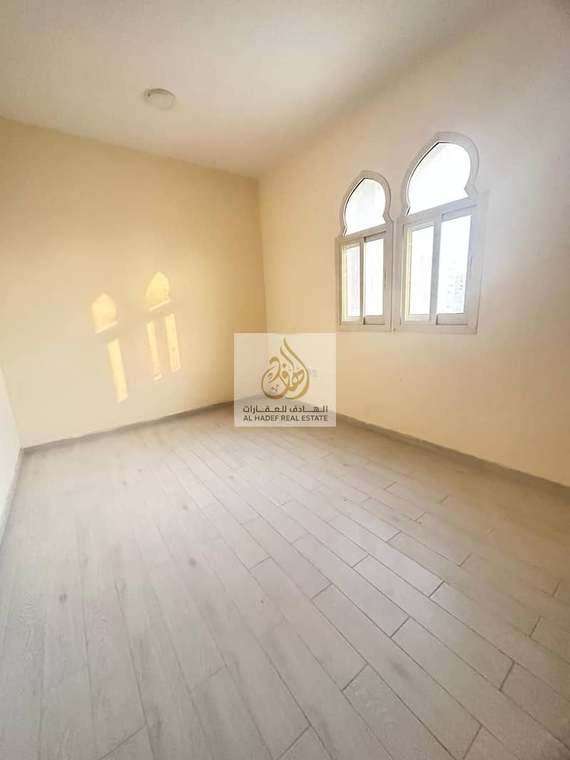 It was built by Jeddah, the first resident in the second row of the Corniche It was built by Jeddah, the first resident in the second row of the Corniche