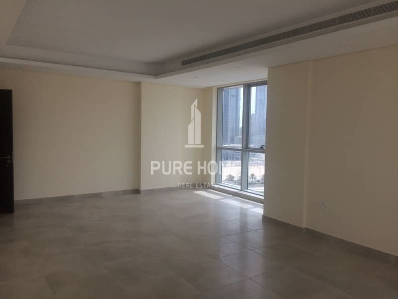 Reduced Price for this  Luxurious and  Large 3+m in Al Noor Tower.