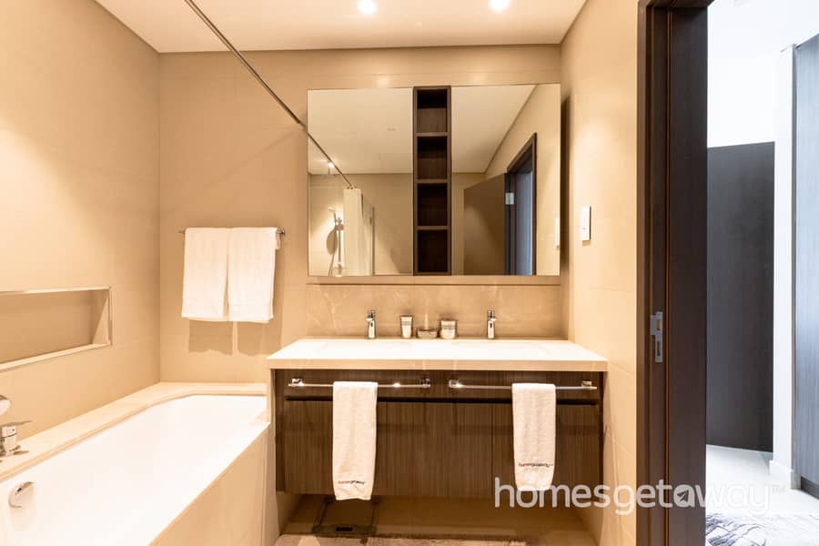 19 Downtown Views 1 (Unit 3306 - 3BR) (16 of 28). jpg