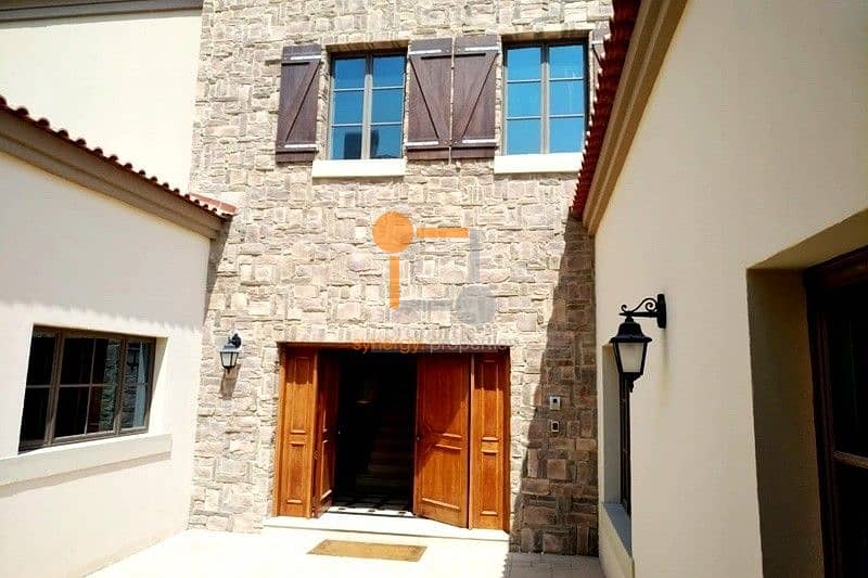 3 Huge Plot | Gorgeous 5 bed Villa in JGE|